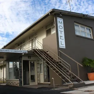 Golden Shores Bilinga